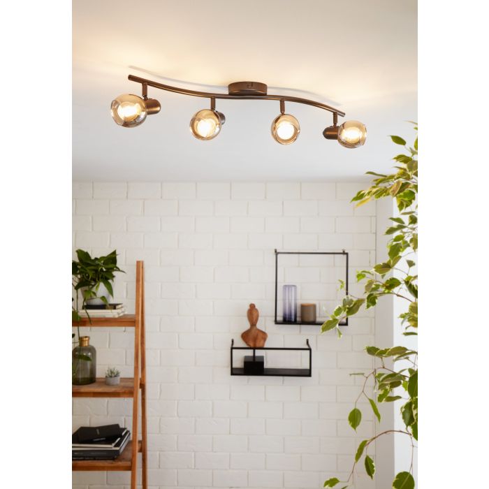 5c1772a57e0220.95055945-120-0001